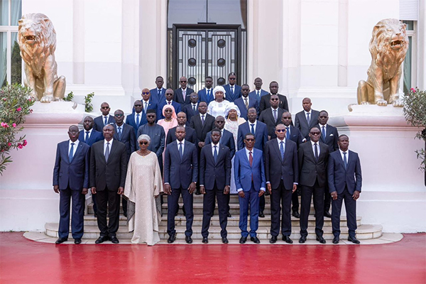 Gouvernance et arrogance : l’art des incompétents au Sénégal