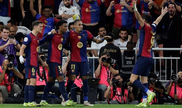 Finales – Au terme d’un Clasico spectaculaire (5-2) : Le Barça corrige le Real Madrid et remporte la Supercoupe d’Espagne