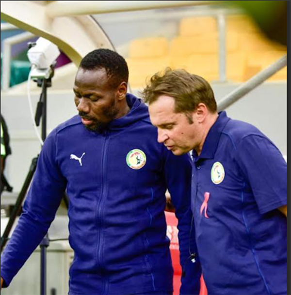 Foot – Succession de Aliou Cissé : Le duo Pape Thiaw-Teddy Pellerin s’échauffe