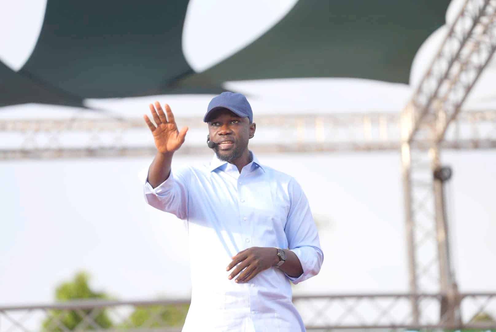 Ousmane Sonko : le martyr autoproclamé qui défie la paix