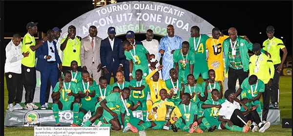 UFOA-A – Après le sacre des Lionceaux U17 : Les mots forts de Me Senghor dans les vestiaires