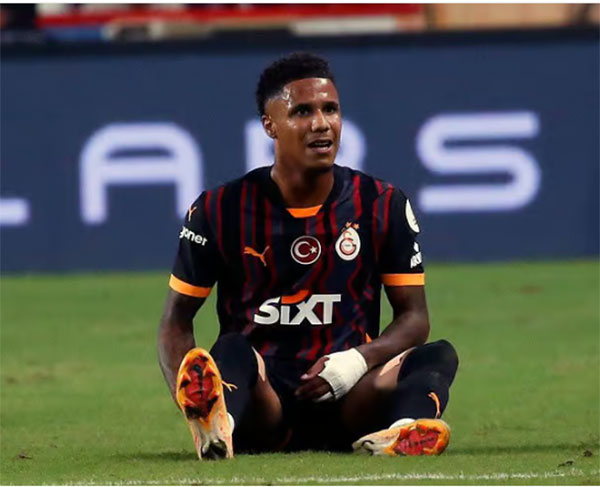 Galatasaray – Le latéral gauche international rechute : Jakobs : attention à la blessure de trop !