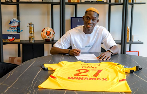 Rc Lens : Sidi Bane s’engage pour quatre saisons