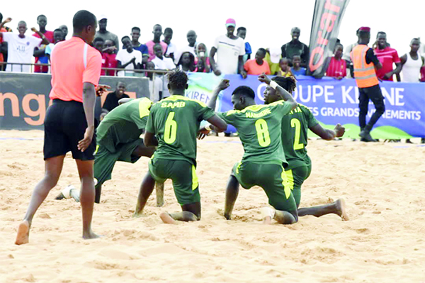 Beach Soccer – Double vainqueur de la Guinée : Le Sénégal décroche une 11e qualification à la Can