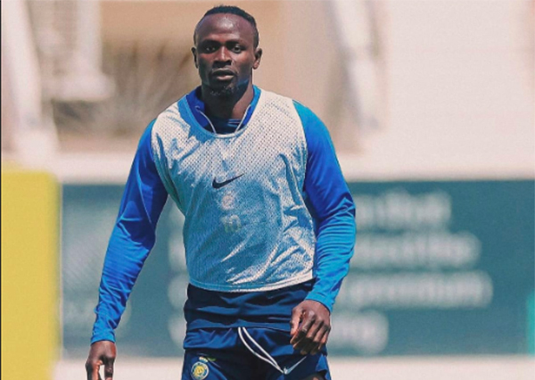 Rumeurs de départ : L’agent de Mané calme tout le monde