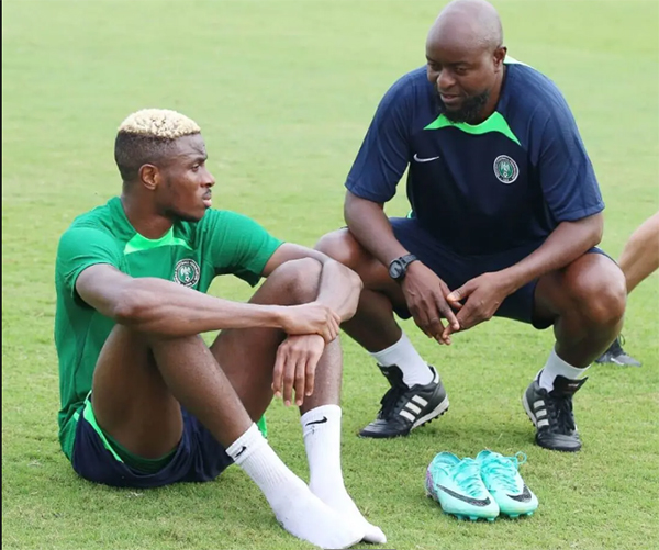 Après sa rage contre Finidi George : Victor Osimhen repris de volée !