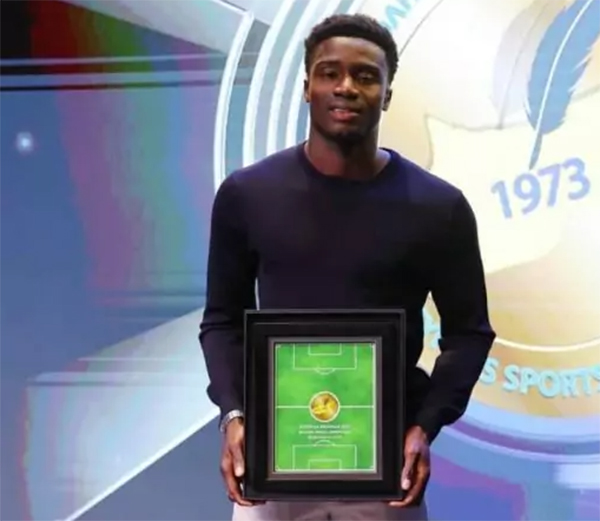 Chypre : Moussa Wagué, meilleur latéral droit de la saison