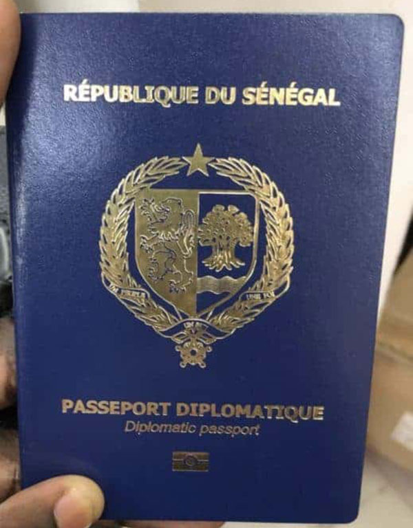 Trafic de passeports diplomatiques : Léopold Sédar Senghor doit se retourner dans sa tombe…
