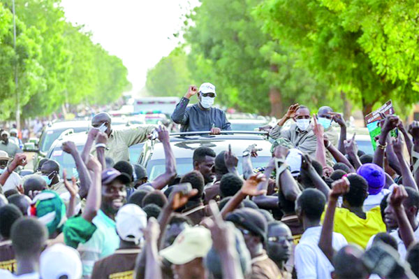 Ensemble, derrière le Président Macky Sall pour vaincre le virus !