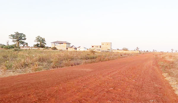 Thiès – Tensions in Darou Khoudoss: Between land crisis and environmental peril, the revolt against the Ics