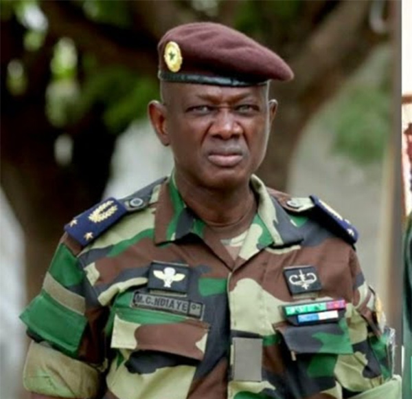Le raté général de Meïssa Selle Ndiaye Mon Général, vous permettez !