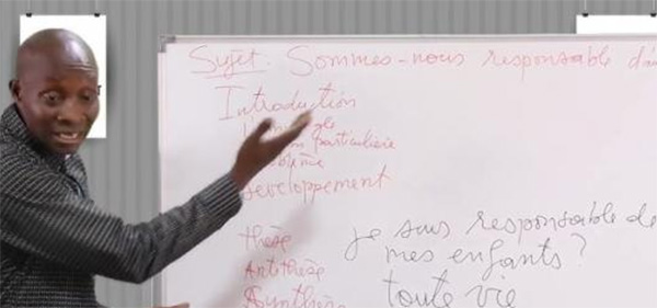 Enseigner l’esprit critique en classe de philosophie : pourquoi et comment ?